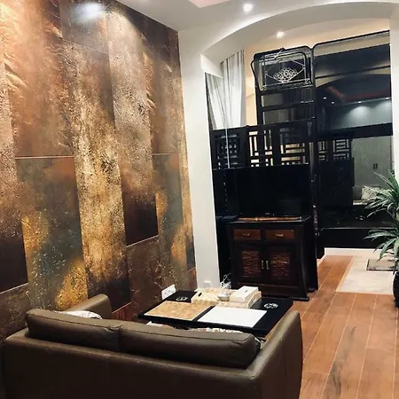 Louvre, Place Vendôme, Champs-élysées Appartement Paris